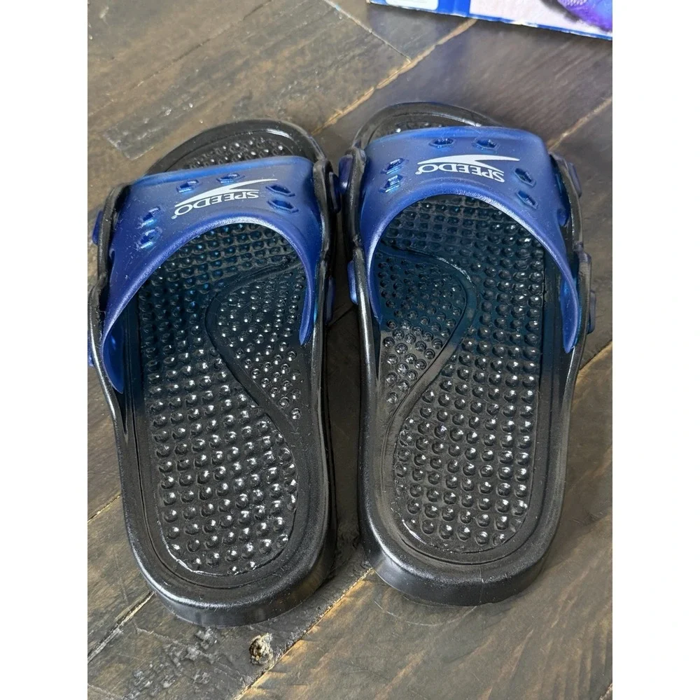 Speedo classic beachers